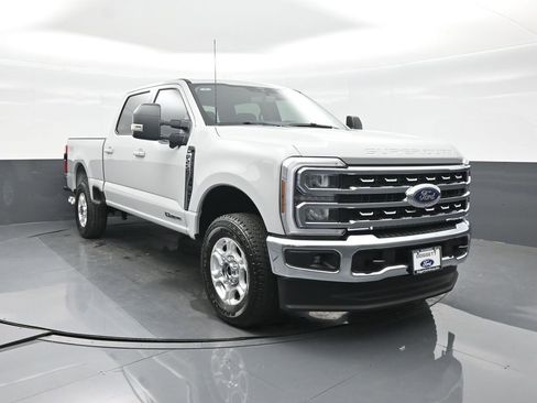 New 2026 Ford F250 XLT image 15