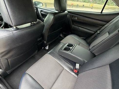 Used 2018 Toyota Corolla SE FWD image 10