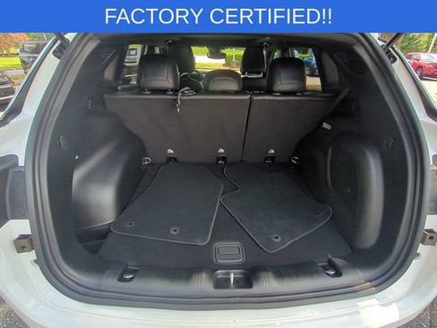 Certified 2023 Jeep Compass Limited w/ Sun and Sound Group AWD/4WD image 34