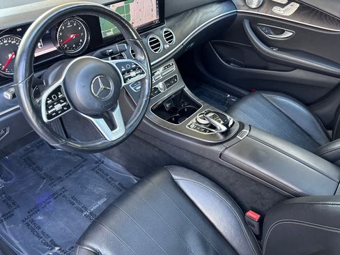 Certified 2019 Mercedes-Benz E 300 image 9