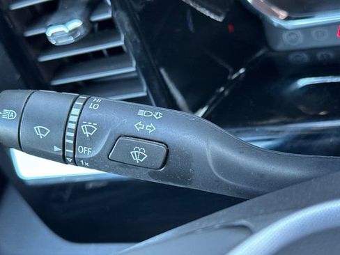 Used 2024 GMC Sierra 1500 SLT image 38