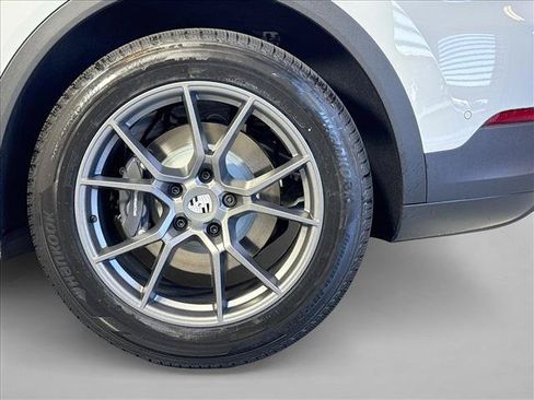 New 2026 Porsche Cayenne S AWD/4WD image 24