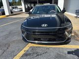 Used 2024 Hyundai Sonata SEL image 2