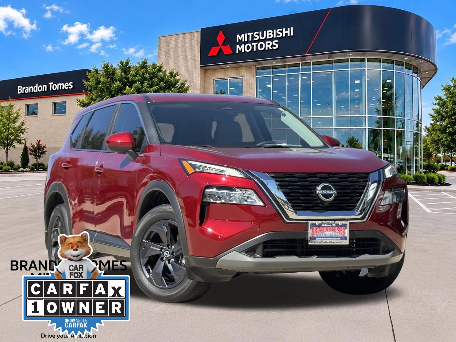 Used 2023 Nissan Rogue SV FWD image 1