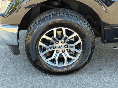 Used 2022 Ford F150 Lariat w/ Equipment Group 501A Mid AWD/4WD image 27