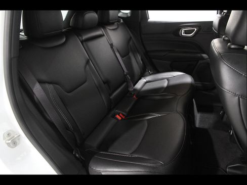 Used 2023 Jeep Compass High Altitude AWD/4WD image 19