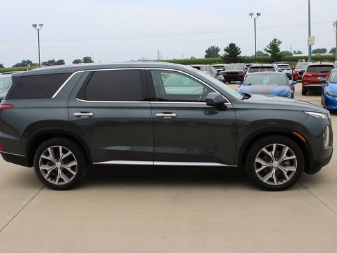 Used 2022 Hyundai Palisade SEL w/ Premium Package AWD/4WD image 4