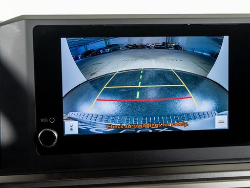 Used 2025 Toyota 4Runner TRD Off-Road image 37