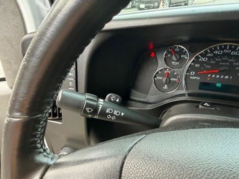 Used 2022 GMC Savana 2500 w/ Driver Convenience Package image 20