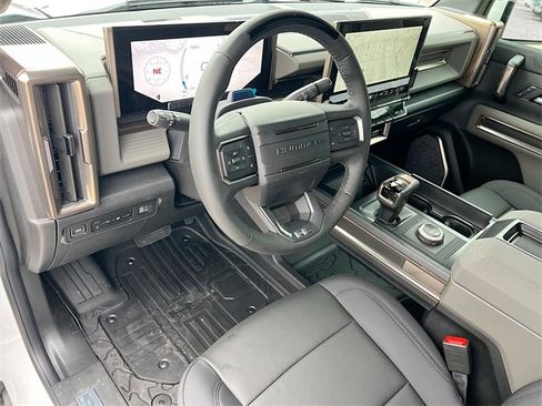 New 2025 GMC Hummer EV 2X image 6
