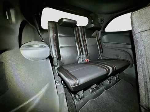 Used 2025 Dodge Durango GT AWD/4WD image 31