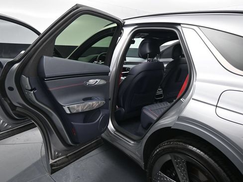Used 2024 Genesis GV70 3.5T Sport w/ Sport Advanced Package AWD/4WD image 18