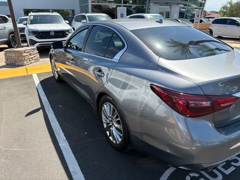 Used 2018 INFINITI Q50 Luxe RWD image 11