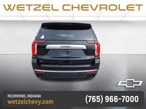 Used 2023 GMC Yukon XL Denali w/ Denali Reserve Package AWD/4WD image 4