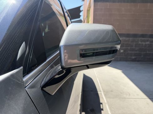 Used 2024 Kia EV9 Light Long Range RWD image 12