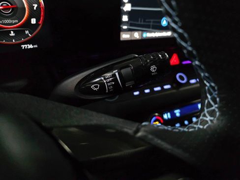 Used 2025 Hyundai Elantra N image 21