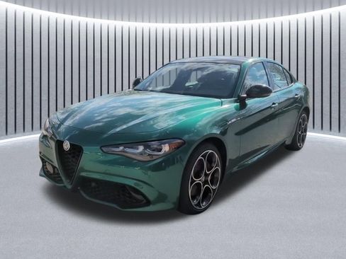 New 2026 Alfa Romeo Giulia AWD image 16