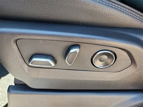 New 2025 GMC Sierra 2500 Denali w/ Denali Reserve Package image 12