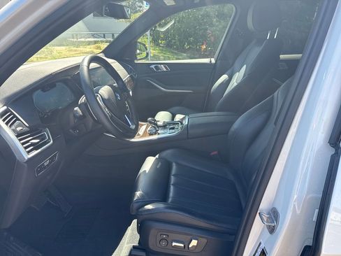 Used 2020 BMW X5 xDrive40i AWD/4WD image 9