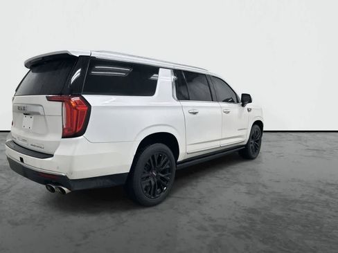 Used 2021 GMC Yukon XL Denali w/ Denali Premium Package RWD image 4