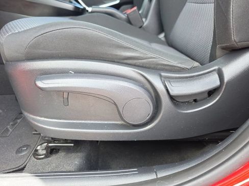 Used 2021 Kia Soul LX FWD image 28