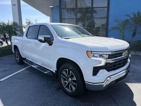 Used 2024 Chevrolet Silverado 1500 LT w/ Safety Package RWD image 18