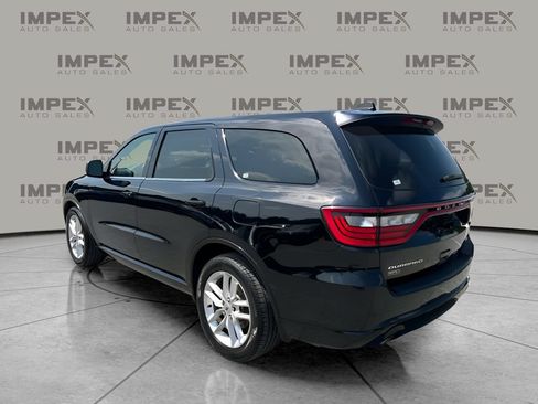 Used 2022 Dodge Durango GT RWD image 2