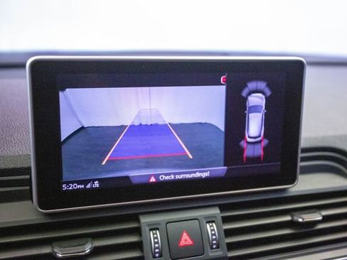 Used 2020 Audi SQ5 Premium Plus w/ Premium Plus Package image 53