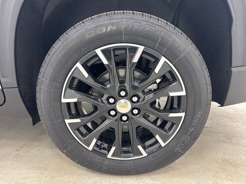 New 2026 Chevrolet Traverse LT w/ Sun and Wheel Package image 38