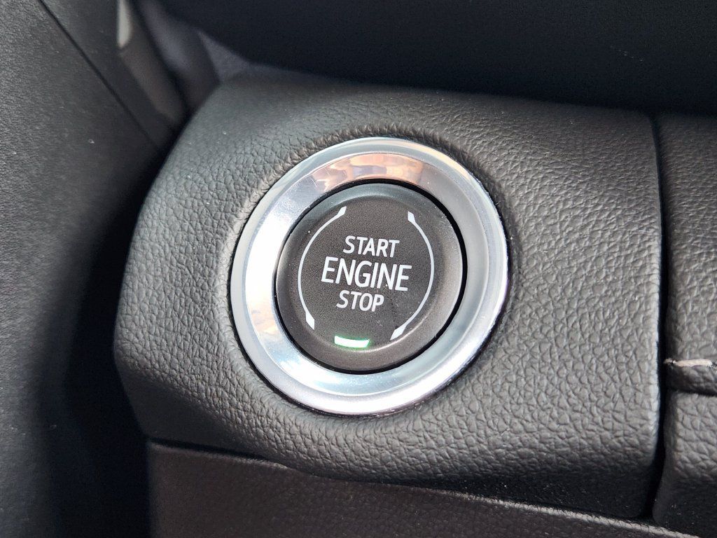 Used 2021 Buick Envision Preferred FWD image 22