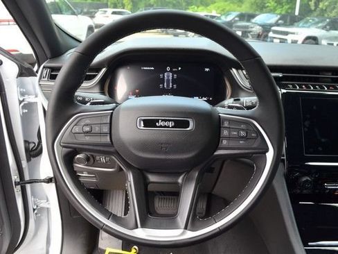 New 2026 Jeep Grand Cherokee Laredo X AWD/4WD image 16