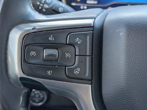 Used 2025 Chevrolet Silverado 3500 LTZ w/ LTZ Convenience Package AWD/4WD image 25