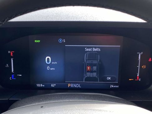 New 2025 Ford Maverick XLT w/ Equipment Group 301A image 19