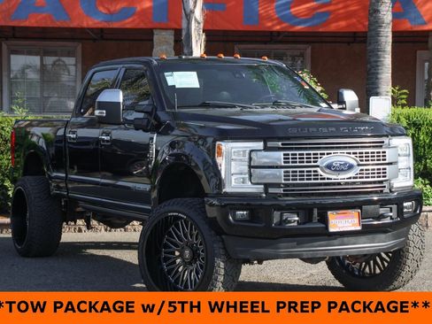 Used 2018 Ford F350 Platinum w/ Platinum Ultimate Package image 2