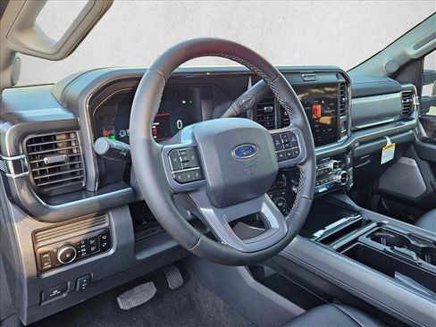 New 2026 Ford F250 Lariat w/ FX4 Off-Road Package image 3