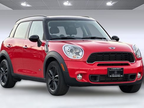 Used 2012 MINI Cooper Countryman S image 6