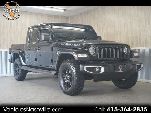 Used 2025 Jeep Gladiator Sport AWD/4WD image 1