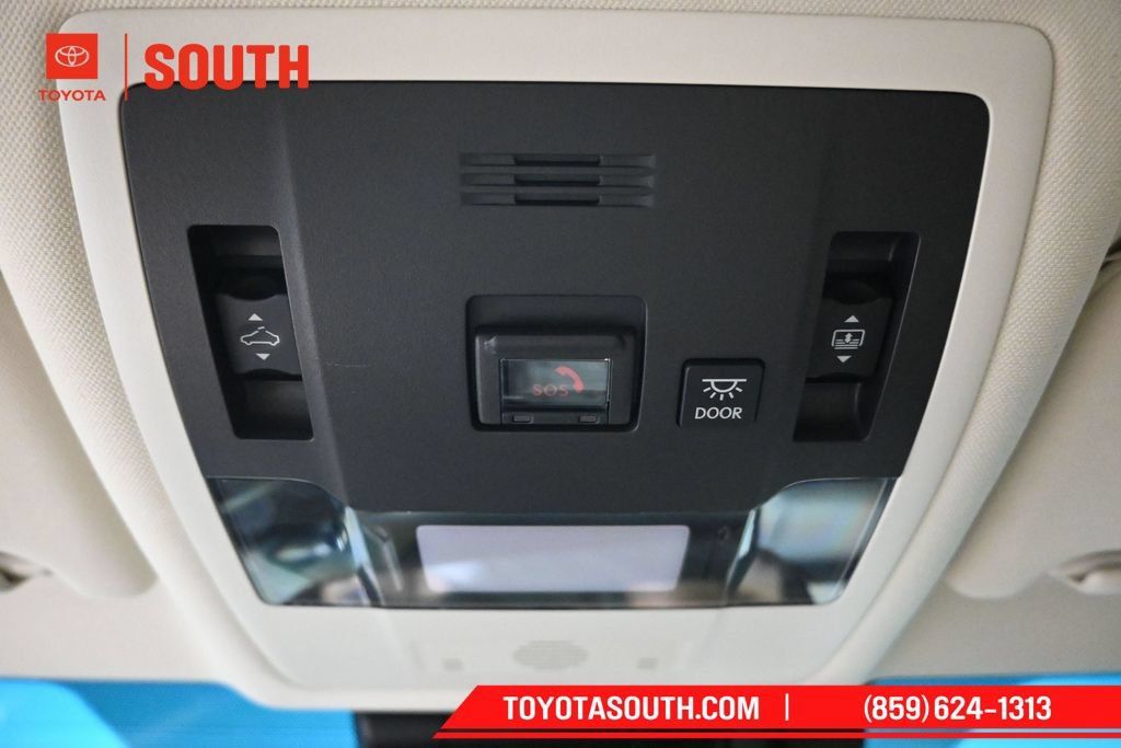 Used 2020 Lexus ES 350 w/ Accessory Package FWD image 22