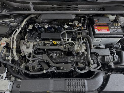 Used 2022 Toyota Corolla SE FWD image 39