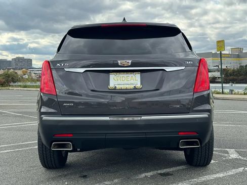 Used 2019 Cadillac XT4 Sport w/ Cold Weather Package image 5