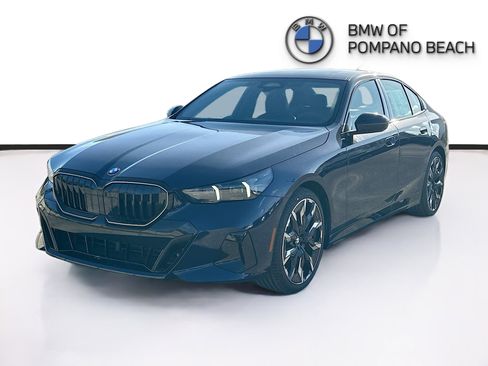 New 2026 BMW 530i w/ M Sport Package image 3