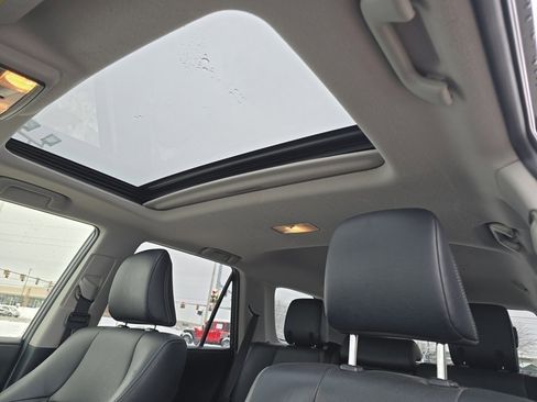 Used 2022 Toyota 4Runner Limited image 3