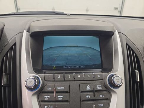 Used 2017 Chevrolet Equinox LS FWD image 23