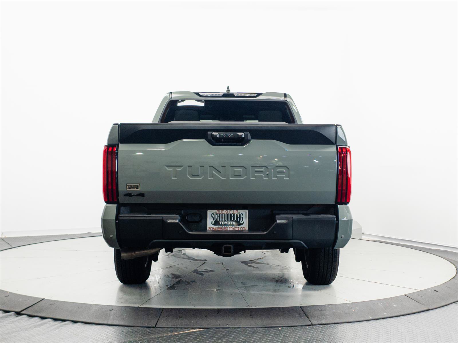 Used 2025 Toyota Tundra SR5 w/ SR5 Convenience Package AWD/4WD image 11