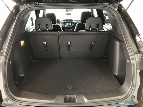 Certified 2023 Chevrolet TrailBlazer RS w/ Convenience Package image 8