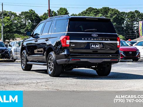 Used 2024 Ford Expedition XLT RWD image 6