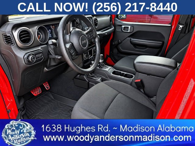 Used 2021 Jeep Gladiator Sport AWD/4WD image 6