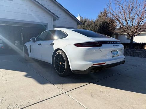 Used 2018 Porsche Panamera 4S AWD/4WD image 4