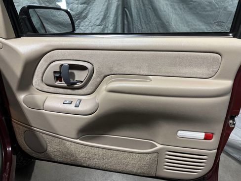 Used 1997 GMC Sierra 1500 SLE image 13