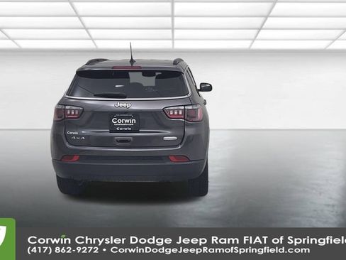 Certified 2024 Jeep Compass Latitude image 13